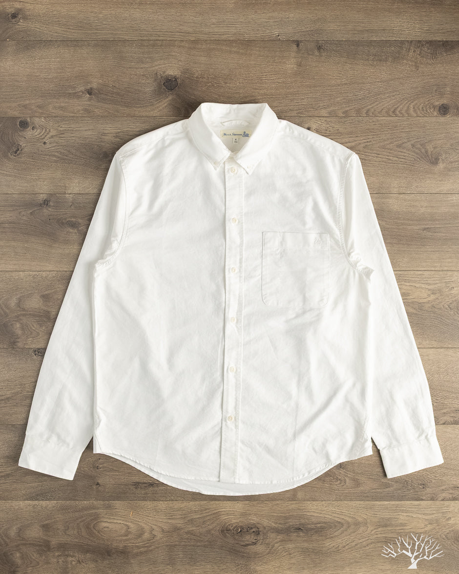 Merz.b Schwanen ポロシャツ 胸ポケット付き オフホワイト Merz b. Schwanen - SHIRT11OX Modern-Cut Cotton Oxford Long-Sleeve
