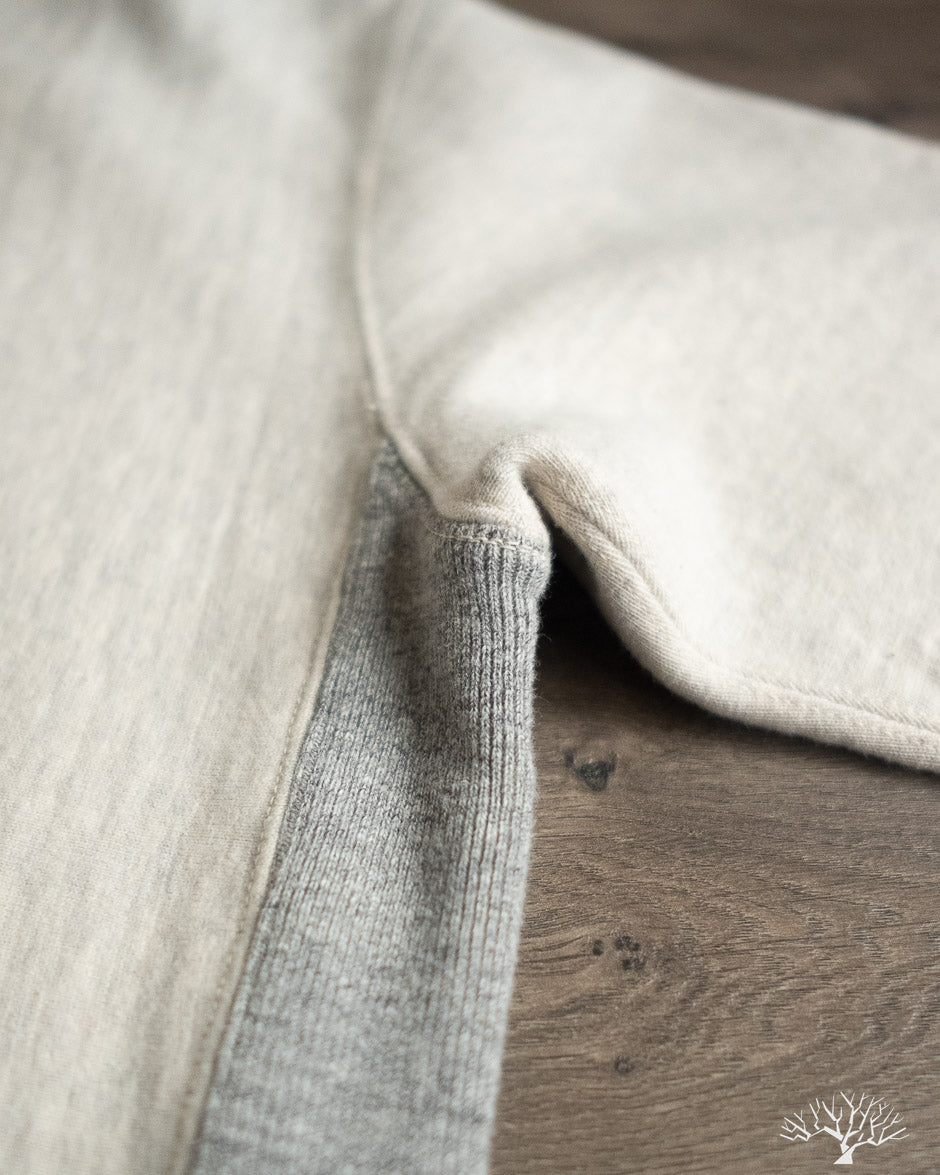UES - 70RW-DU - New Purcara Sweatshirt - Oatmeal/Grey – Withered Fig