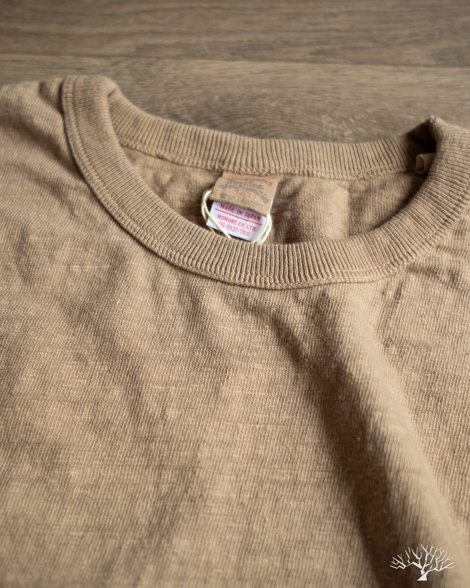 UES - No. 8 Slub Nep Long-Sleeve Tee - Beige – Withered Fig