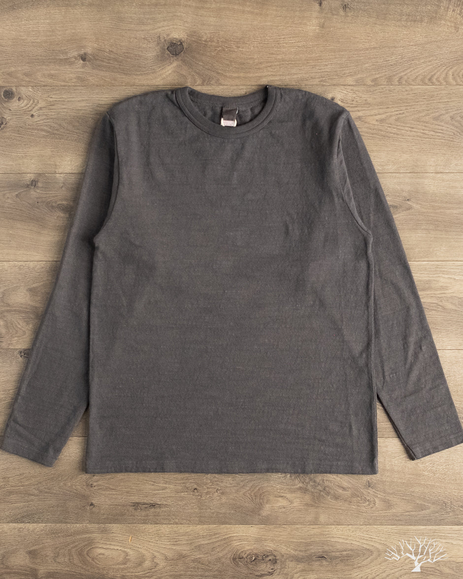 UES - No. 8 Slub Nep Long-Sleeve Tee - Steel Gray – Withered Fig