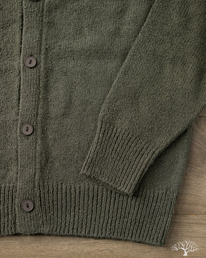 YASHIKI ヤシキ　DONTEN KNIT OLIVE 3 3sixteen - Classic Cardigan - Olive Boucle – Withered Fig