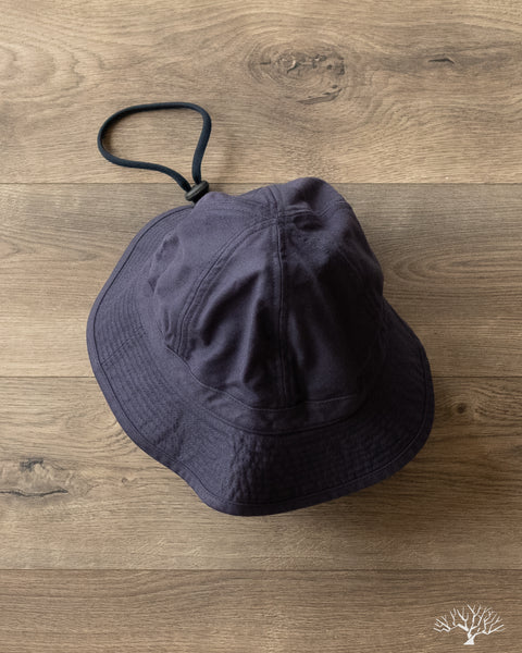 cableami-baker-back-satin-