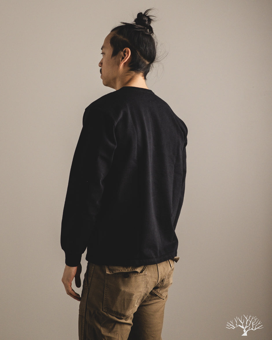 Flat Head FN-HTKL-001 - 20oz Heavy Loopwheel Long-Sleeve Tee - Black