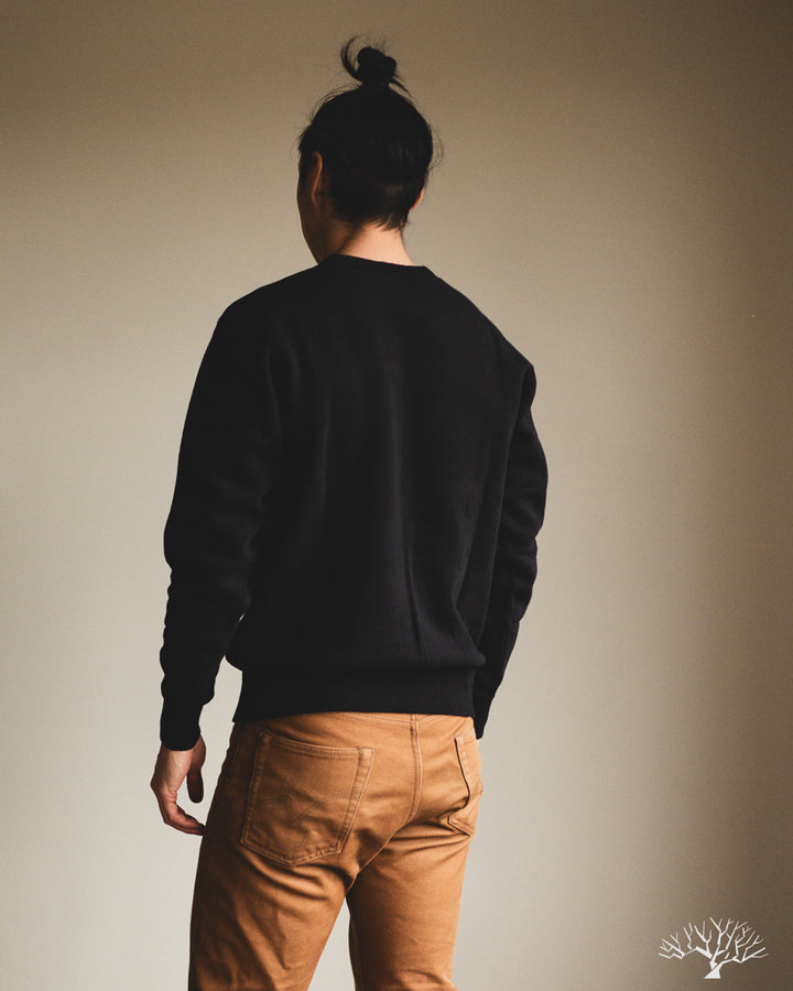 The Flat Head - FN-SWC-301 - Loopwheel Crew Neck Sweatshirt - Black ...