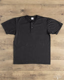 Flat Head FN-TSH-003 - Short-Sleeve Henley T-Shirt - Black