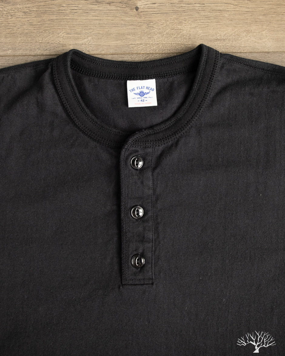 The Flat Head - FN-TSH-003 - Short-Sleeve Henley T-Shirt - Black