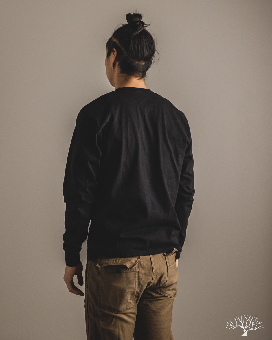 Flat Head FN-TSHL-004 - Long-Sleeve Henley T-Shirt - Black