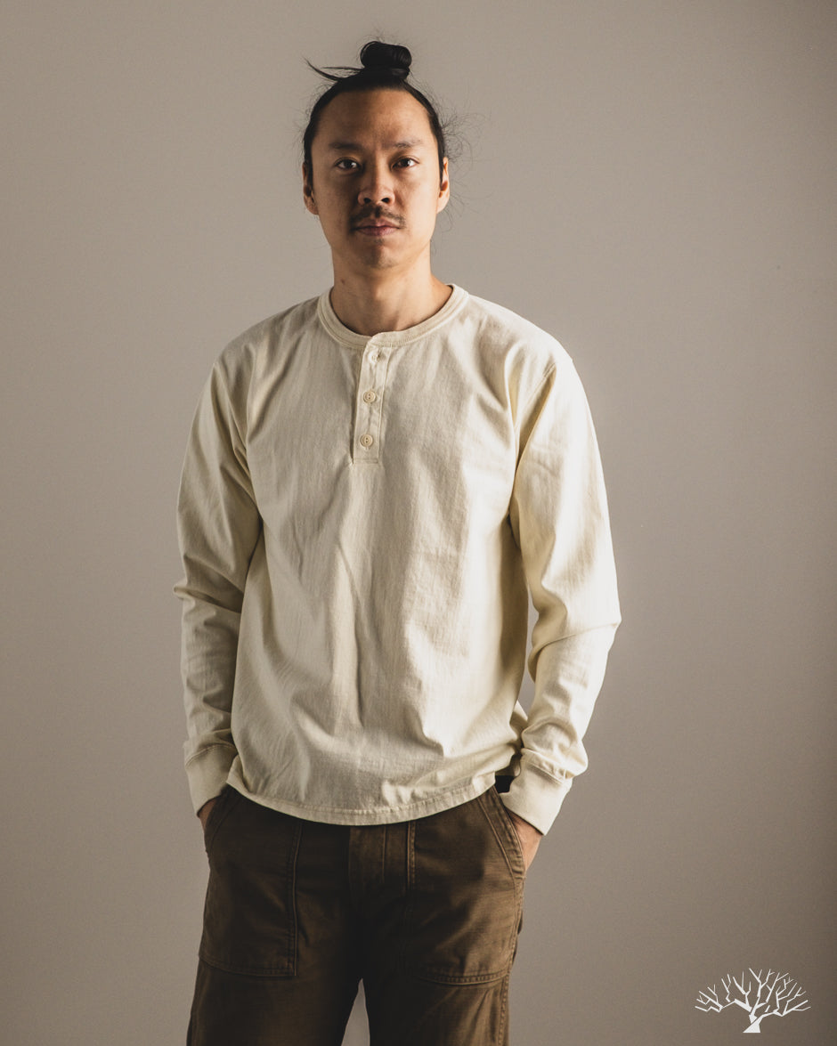 Flat Head FN-TSHL-004 - Long-Sleeve Henley T-Shirt - Ivory