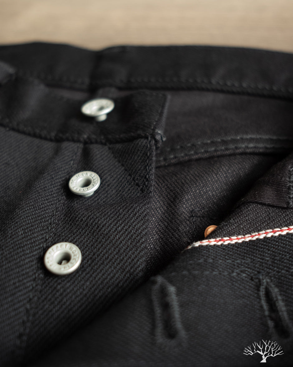 Iron Heart IH-634S-SB - 21oz Selvedge Denim Straight Cut - Superblack (Non-Fade)