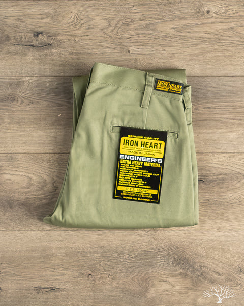 Iron Heart - IH-717-OLV - 9oz Mercerised Selvedge Cotton Straight