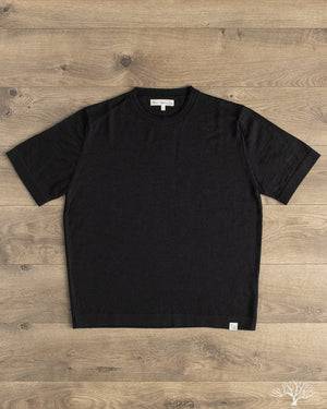 Merz b. Schwanen MERINOTEE01 Refined Knitted Merino Wool T-Shirt - Deep Black