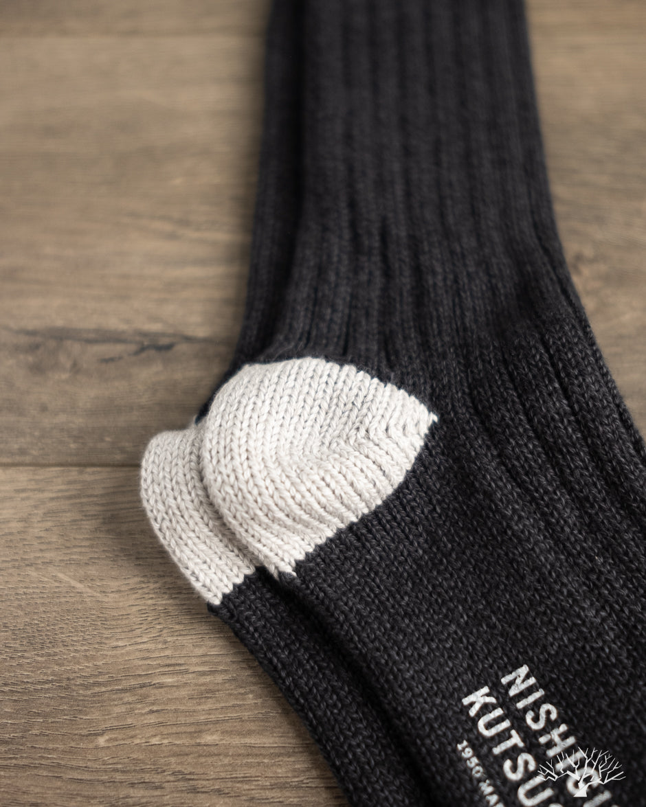 Nishiguchi Kutsushita Luxurious Cotton Ribbed Socks - Charcoal