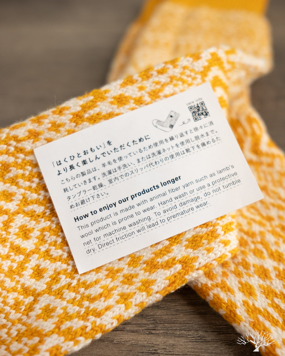 Nishiguchi Kutsushita Wool Jacquard Socks - Lantern Orange