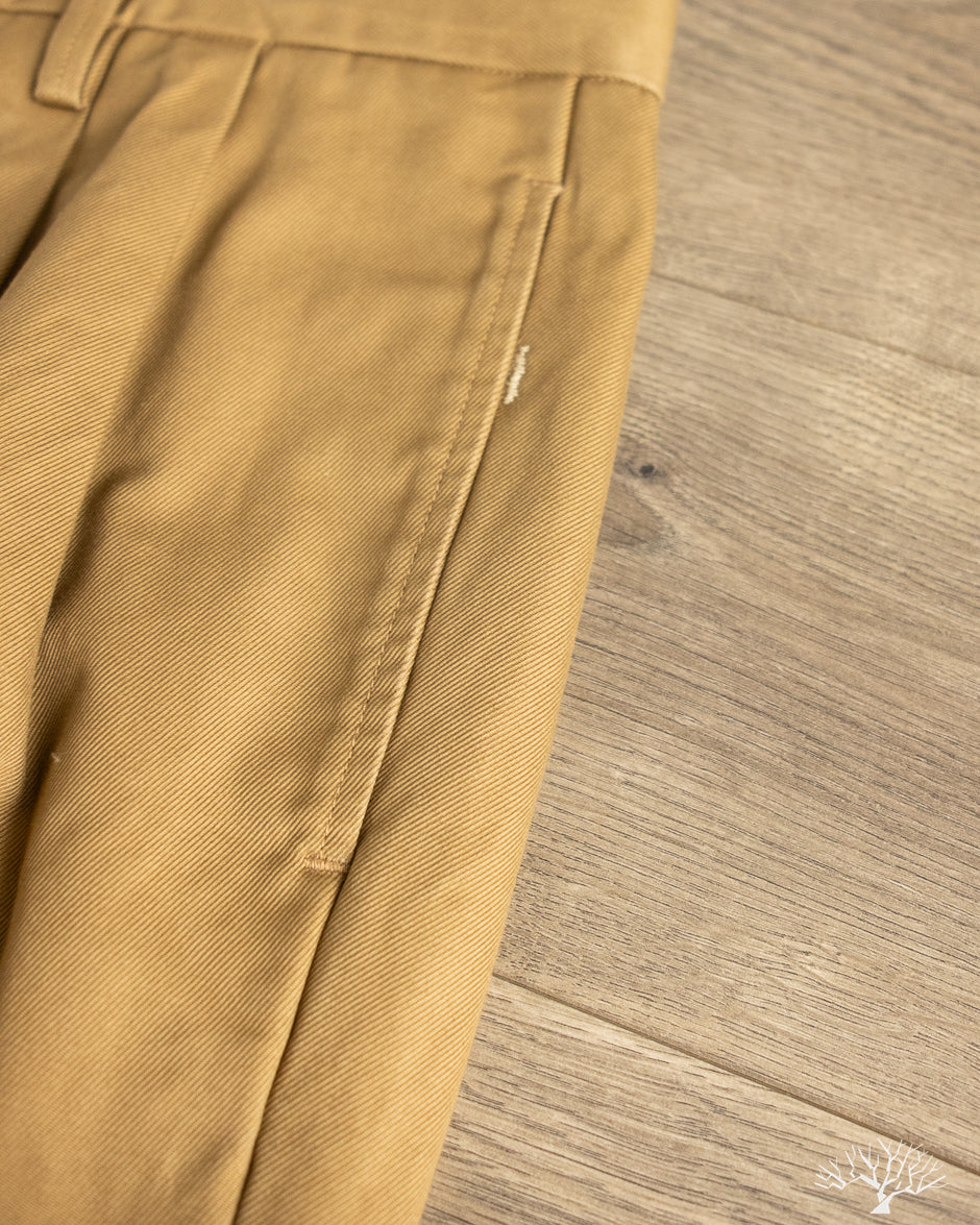 Seuvas - Chino 2-Tuck Trousers - Brown – Withered Fig