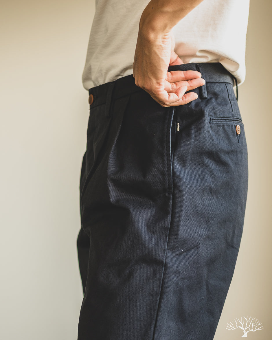 Seuvas - Chino 2-Tuck Trousers - Navy – Withered Fig