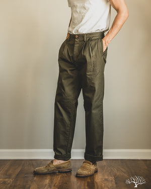 Seuvas - Chino 2-Tuck Trousers - Olive – Withered Fig