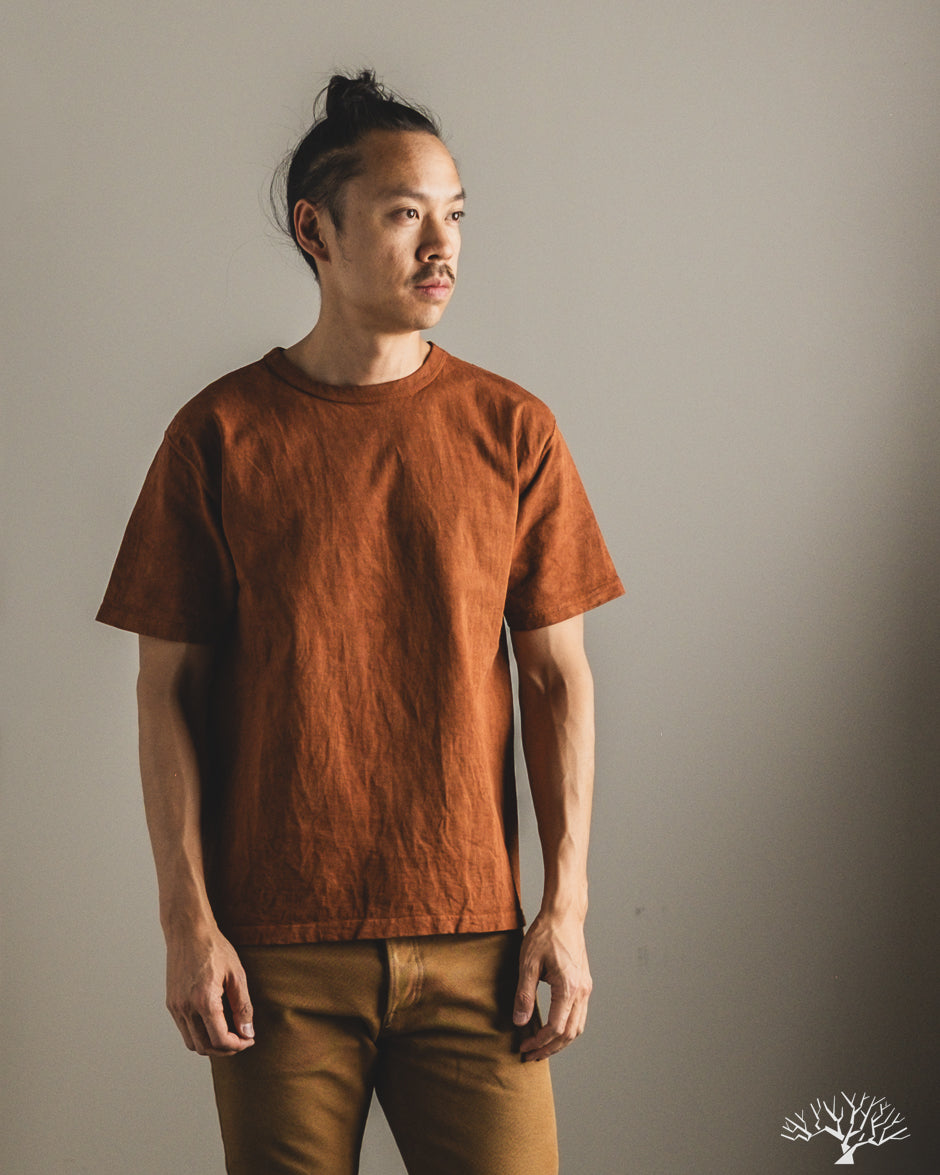Studio d'Artisan 8198 Amami-Mud Dyed Loopwheel T-Shirt - Brown ...
