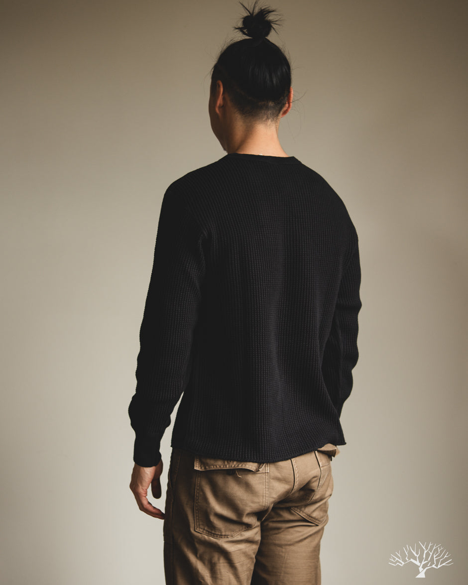 UES 60BW - Big Waffle T-Shirt - Black