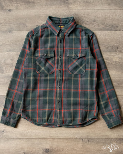 UES - Extra Heavy Flannel (502551) - Green – Withered Fig