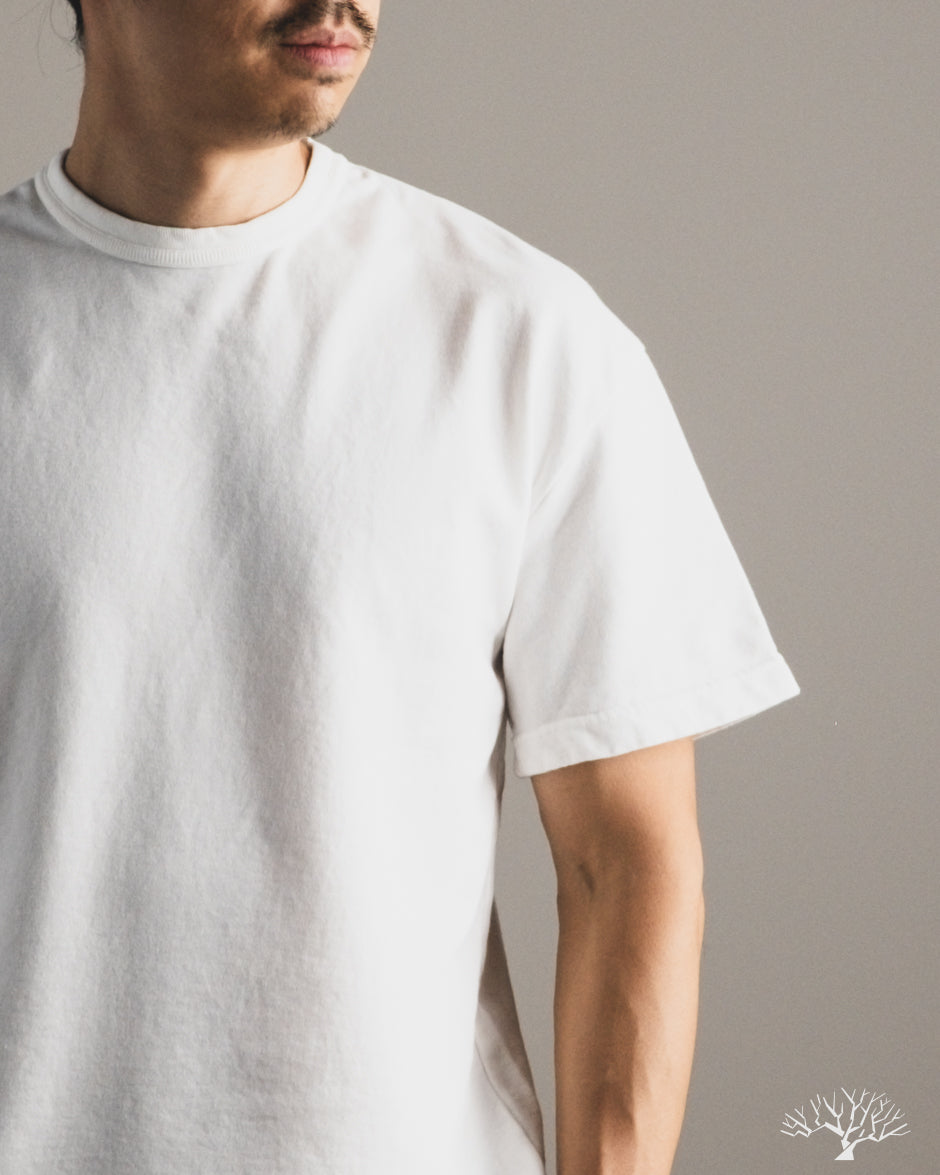 Utilitees UTIL-BT-WHT - 10oz Mini Fleece Crew Neck T-Shirt - White