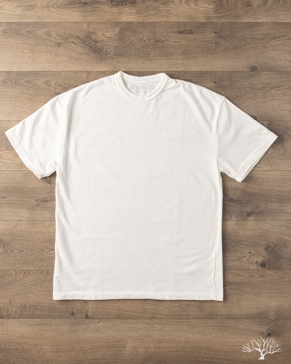 Utilitees UTIL-BT-WHT - 10oz Mini Fleece Crew Neck T-Shirt - White