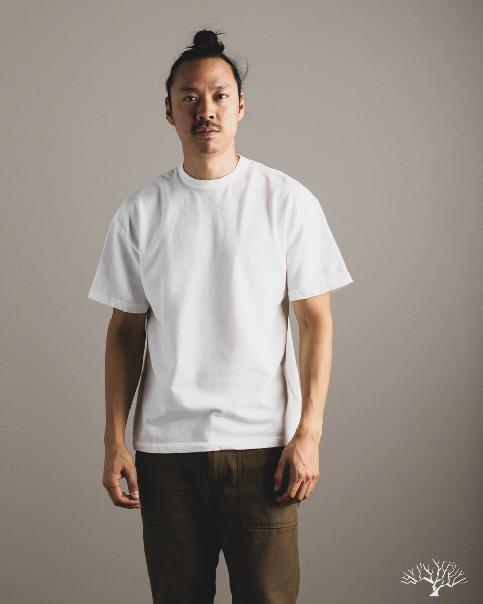 Utilitees UTIL-BT-WHT - 10oz Mini Fleece Crew Neck T-Shirt - White