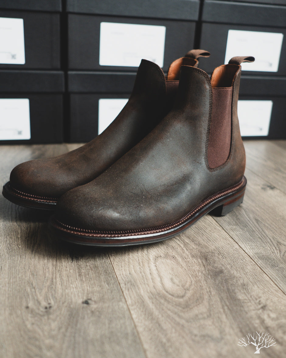 Viberg - Chelsea Boot - Snuff Waxy Commander - 2030 – Withered Fig