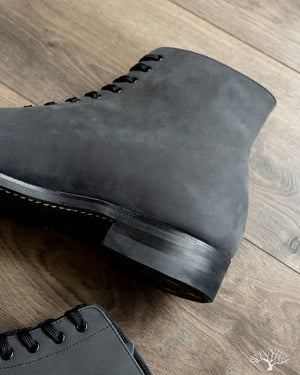 Dr. Sole Pioneer for Withered Fig Game Changer Boots - Black Nubuck