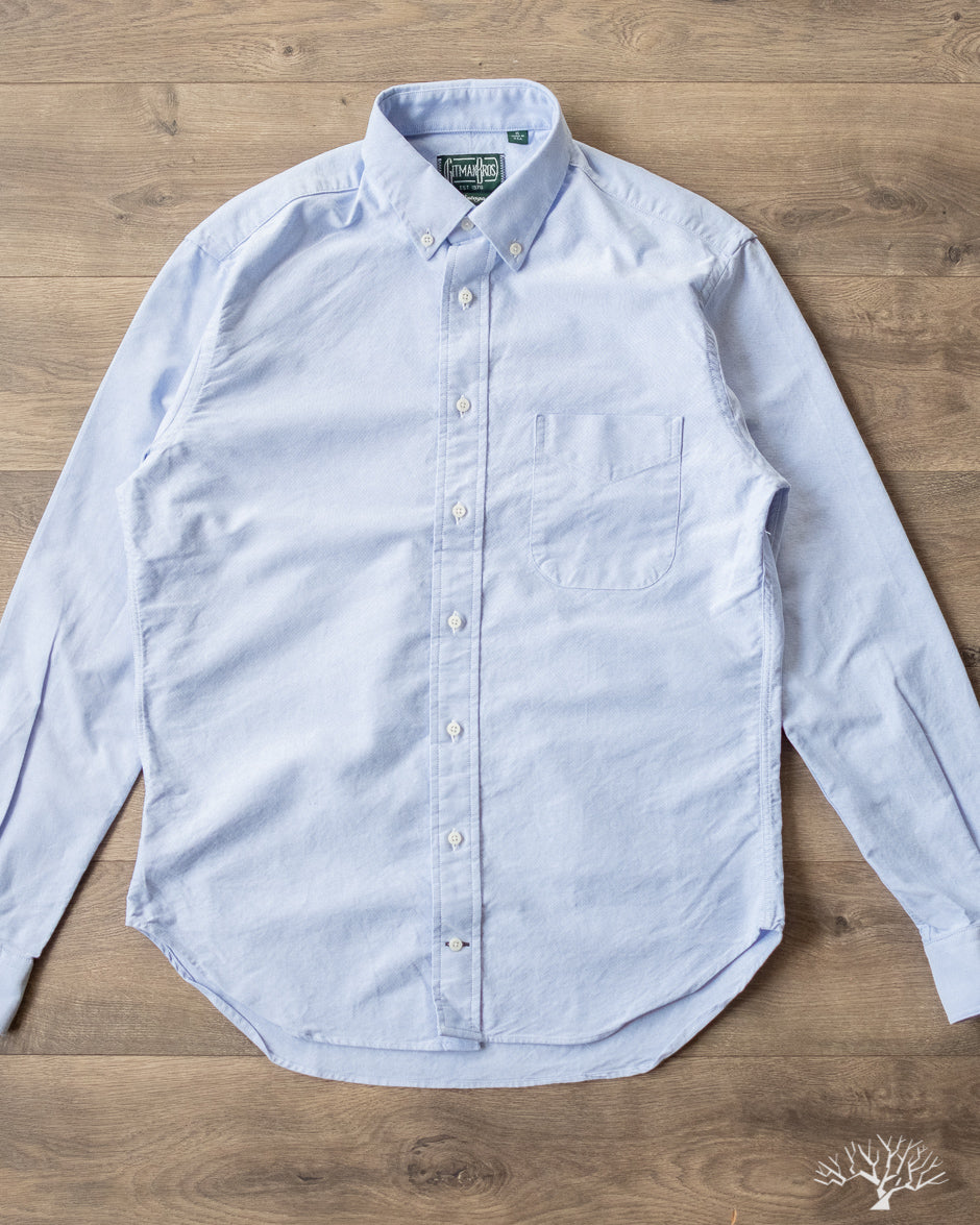 Men's Button-Down Oxford Shirt in Navy with Contrast Detail | Savile Men's Button-Down Oxford Shirt in Navy with Contrast Detail | Savile