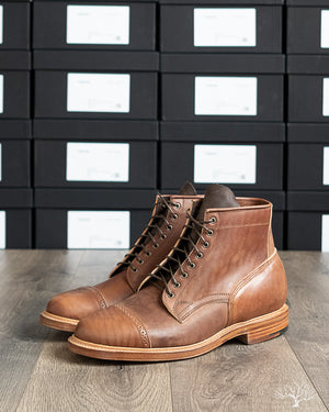 Viberg Brown Horsebutt Bobcat Boot comes in a 1035 Last, Dove Tail heel and Natural Leather Sole